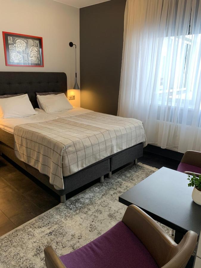 Sadama Street Villa Pärnu Eksteriør bilde